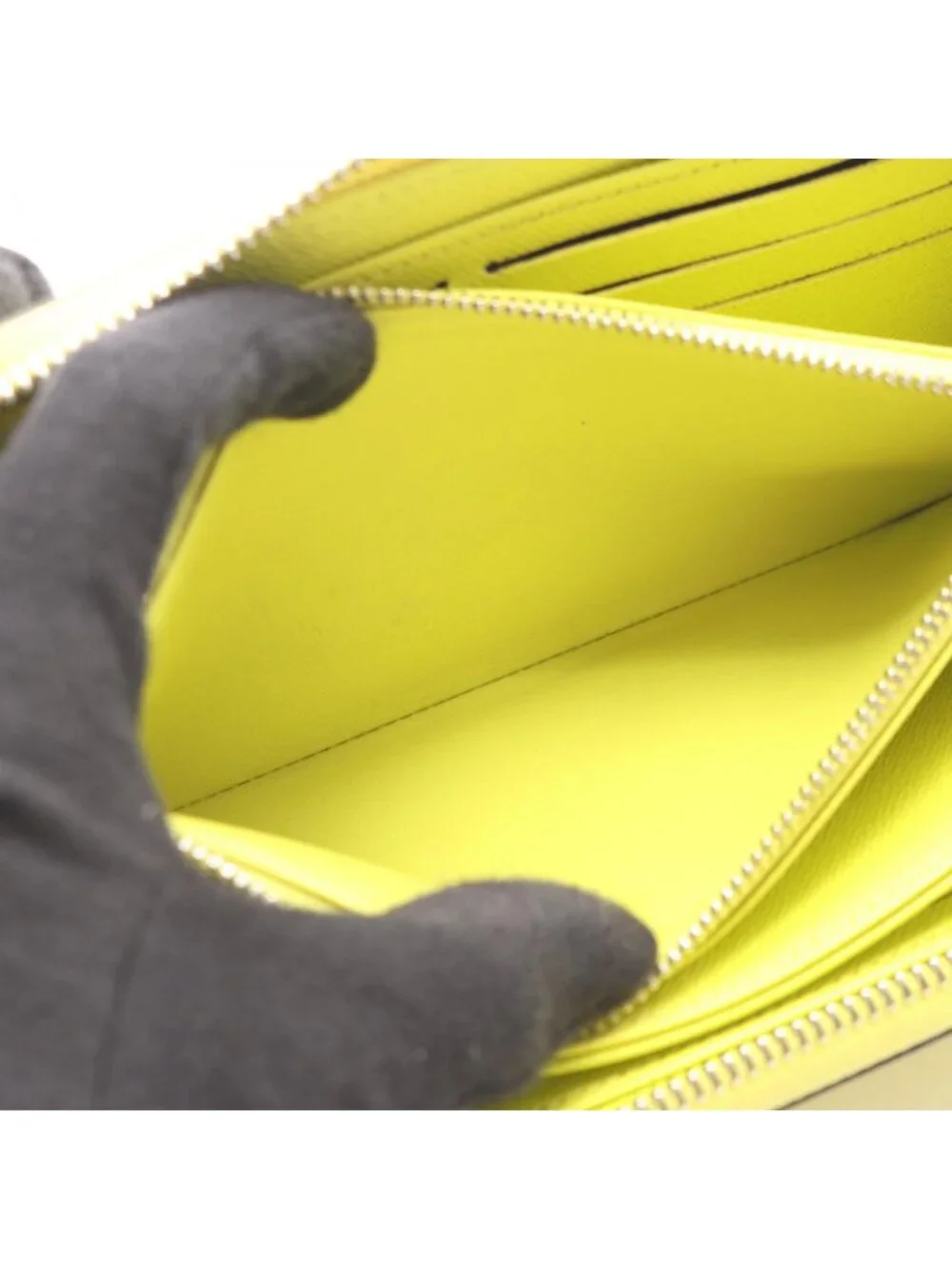 Louis Vuitton Round Wallet Zippy Jaune Leather